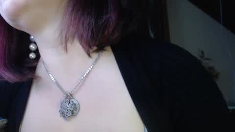 Snapshot of amorelara chatting on January 31, 2025, 7:18 am amorelara online show from January 31, 2025, 7:18 am