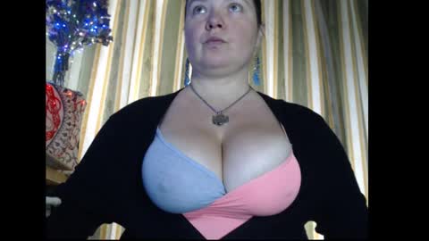 Snapshot of amorelara chatting on September 18, 2025, 9:11 am amorelara online show from September 18, 2025, 9:11 am