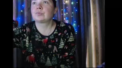 amorelara online show from November 21, 2025, 11:20 am