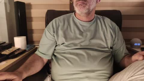 AmorLin online show from April 26, 2026, 7:33 pm