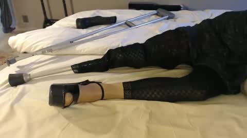 amputee_trans online show from March 13, 2026, 8:32 am