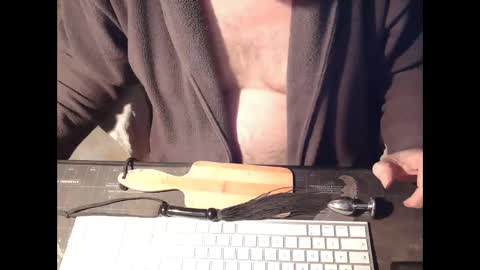 Snapshot of amslave4f chatting on December 8, 2024, 2:19 pm amslave4f online show from December 8, 2024, 2:19 pm