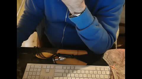 Snapshot of amslave4f chatting on December 13, 2024, 1:22 pm amslave4f online show from December 13, 2024, 1:22 pm