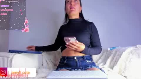 Amy online show from July 26, 2026, 2:20 am