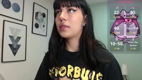 Amy 3 online show from June 9, 2026, 4:02 am