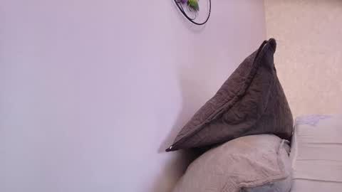 amy__wats0n online show from February 3, 2026, 7:08 pm