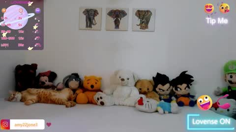 Amy online show from April 15, 2026, 7:58 pm