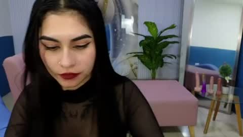 Snapshot of amy_lovelydoll chatting on June 11, 2026, 12:32 am Amy online show from June 11, 2026, 12:32 am