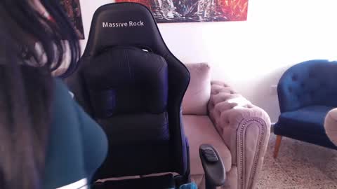 Mia Cristancho online show from February 8, 2025, 9:36 pm