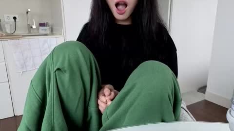 girl next door named Amy online show from February 1, 2026, 2:48 pm