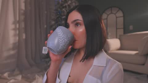 Snapshot of amyarmstrong chatting on January 17, 2026, 11:08 pm Amy Armstrong online show from January 17, 2026, 11:08 pm