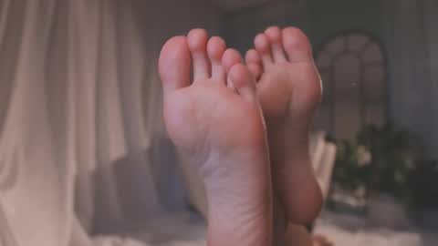 Snapshot of amyarmstrong chatting on February 8, 2026, 11:30 pm Amy Armstrong online show from February 8, 2026, 11:30 pm