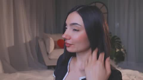 Snapshot of amyarmstrong chatting on February 28, 2026, 11:28 pm Amy Armstrong online show from February 28, 2026, 11:28 pm