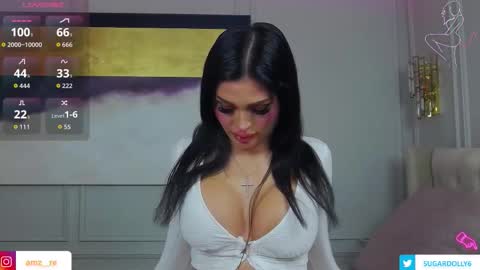 Snapshot of amyazuree chatting on November 18, 2025, 8:02 pm Amy online show from November 18, 2025, 8:02 pm