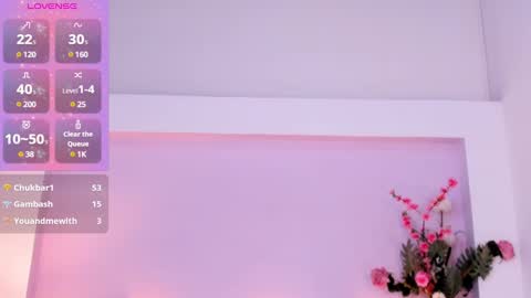 Snapshot of amybarton chatting on December 6, 2024, 7:45 pm My name is AMY... Nice to meet you thumb up me please its important online show from December 6, 2024, 7:45 pm