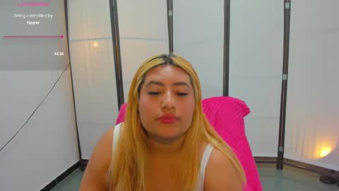 Amy Cook online show from January 11, 2025, 10:40 am