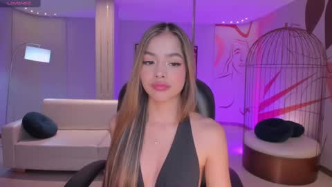 Snapshot of amydavis_ chatting on February 27, 2025, 6:40 am Amy online show from February 27, 2025, 6:40 am