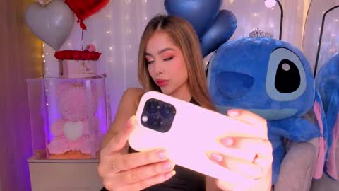 Snapshot of amydavis_ chatting on October 5, 2025, 12:20 am Amy online show from October 5, 2025, 12:20 am