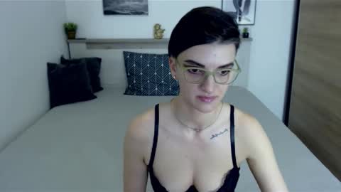 Snapshot of amylexy chatting on January 10, 2025, 10:50 am Hi there guys  My pleasure in your hands  pvt is open online show from January 10, 2025, 10:50 am