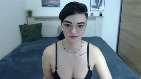 Snapshot of amylexy chatting on February 5, 2026, 5:39 pm Hi there guys My pleasure in your hands pvt is open online show from February 5, 2026, 5:39 pm