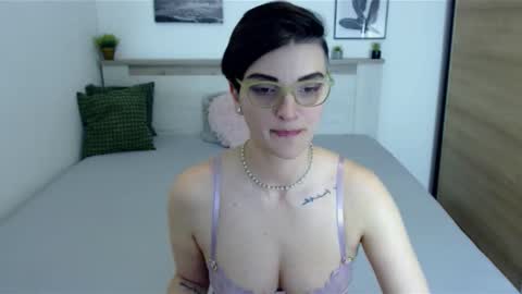 Snapshot of amylexy chatting on February 14, 2026, 7:43 pm Hi there guys My pleasure in your hands pvt is open online show from February 14, 2026, 7:43 pm