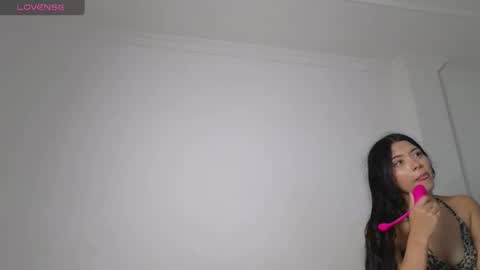 Snapshot of amymonroee chatting on November 26, 2025, 1:56 pm Amy Monroe online show from November 26, 2025, 1:56 pm