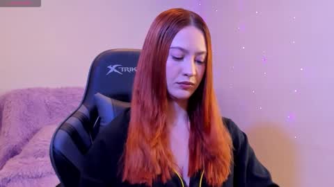 Snapshot of amypond__ chatting on October 25, 2025, 10:01 am Amy online show from October 25, 2025, 10:01 am
