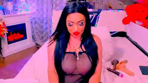 Snapshot of amyrarosera chatting on July 18, 2026, 10:24 pm Alimoonyia online show from July 18, 2026, 10:24 pm