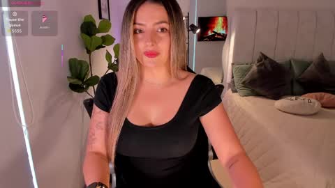 Snapshot of amywoods chatting on April 30, 2026, 9:41 pm online show from April 30, 2026, 9:41 pm