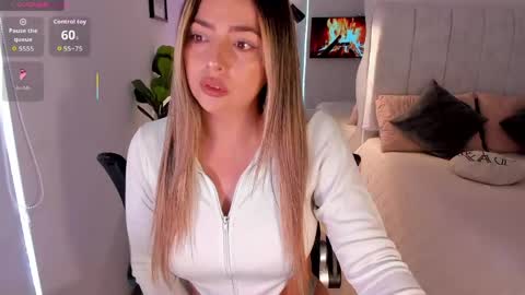 Snapshot of amywoods chatting on May 25, 2026, 8:59 pm online show from May 25, 2026, 8:59 pm