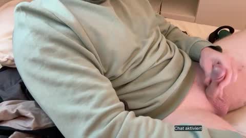 Snapshot of an0nym0us_usr chatting on October 21, 2025, 4:08 pm an0nym0us_usr online show from October 21, 2025, 4:08 pm