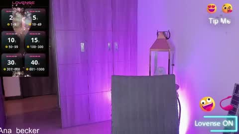 Snapshot of ana_becker1 chatting on April 23, 2026, 1:51 am Ana online show from April 23, 2026, 1:51 am