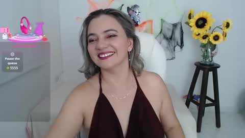 Snapshot of ana_hotmilf chatting on October 29, 2025, 11:39 pm Ana online show from October 29, 2025, 11:39 pm