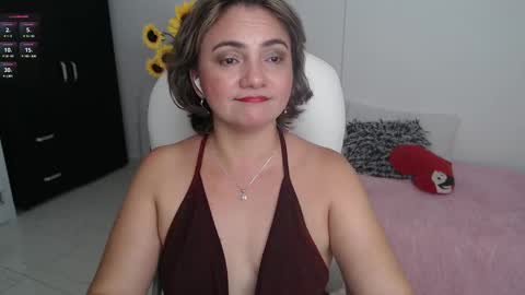 Snapshot of ana_hotmilfx chatting on February 16, 2025, 12:30 am ANA online show from February 16, 2025, 12:30 am