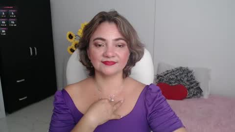Snapshot of ana_hotmilfx chatting on February 18, 2025, 12:26 am ANA online show from February 18, 2025, 12:26 am