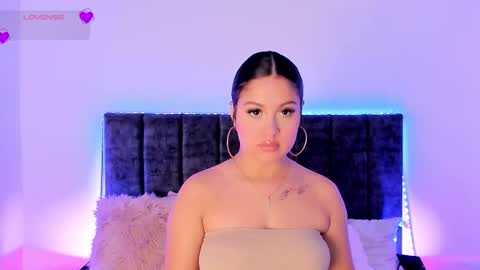 Ana online show from October 30, 2025, 8:42 pm