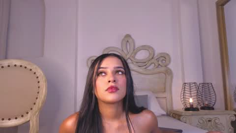 Snapshot of ana_maria11 chatting on February 5, 2025, 3:13 am Ana  online show from February 5, 2025, 3:13 am