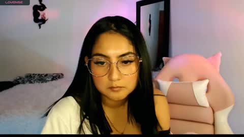 Ana Ricciardi online show from December 6, 2024, 6:37 am