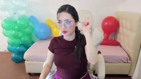 Snapshot of ana_ruuh chatting on June 30, 2026, 8:43 pm Im anna but you can call me as you want online show from June 30, 2026, 8:43 pm