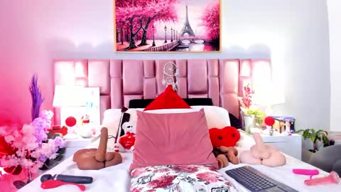 anaa_bellaa online show from December 19, 2025, 7:54 pm