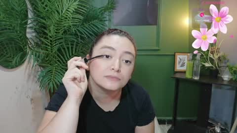Snapshot of anaa_rosee chatting on April 29, 2026, 12:09 pm Ana online show from April 29, 2026, 12:09 pm