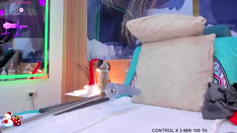 anabacker01 online show from December 20, 2025, 12:56 pm