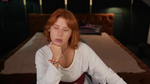 Snapshot of anabel_team054 chatting on November 6, 2025, 11:33 am PLAYHARD054 online show from November 6, 2025, 11:33 am