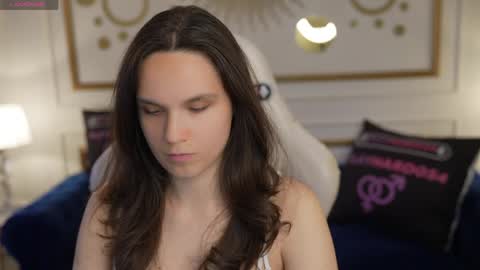 PLAYHARD054 online show from April 28, 2026, 2:33 pm