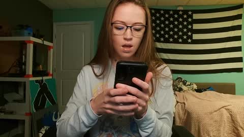 Anabelleleigh online show from March 10, 2025, 12:37 pm