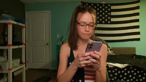 Anabelleleigh online show from March 10, 2026, 2:16 am