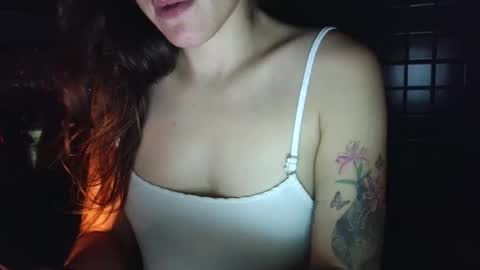 Snapshot of anabelucci_ chatting on February 2, 2026, 2:32 am anabelucci_ online show from February 2, 2026, 2:32 am