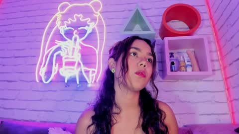 Snapshot of anaelle_bardin chatting on January 16, 2025, 7:10 pm Anna online show from January 16, 2025, 7:10 pm