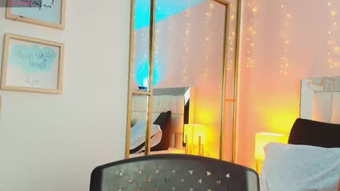 Anahi  online show from March 9, 2026, 7:29 pm