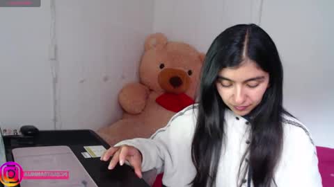 Anahi Browns online show from September 30, 2025, 7:52 pm